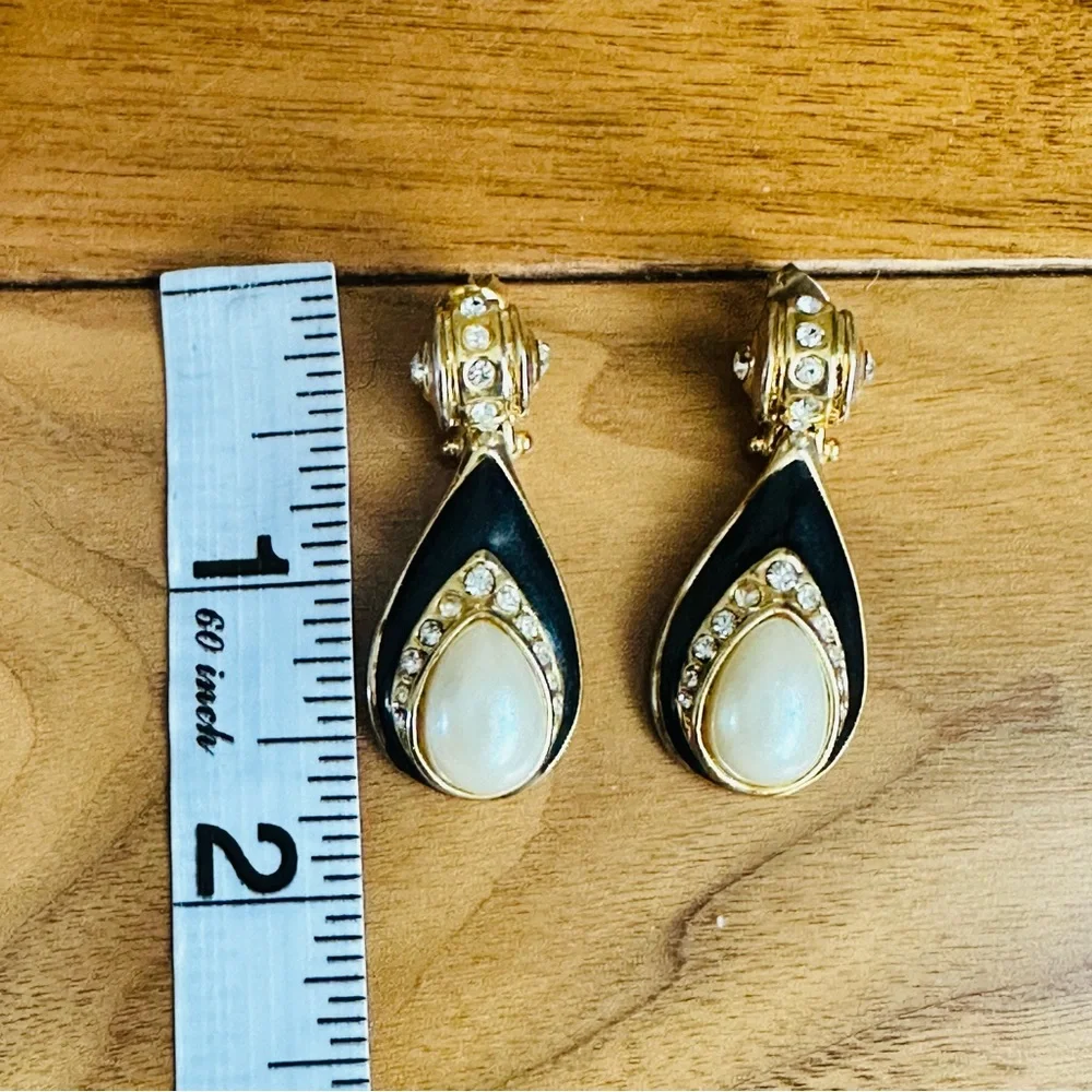 Vintage Tear Drop Earrings Faux Pearl Rhinestone Enamel